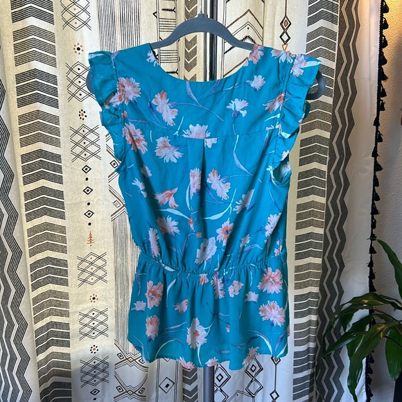 Top - Picture 3 of 3